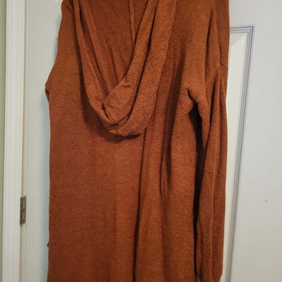 Boutique cardigan - Picture 2 of 3